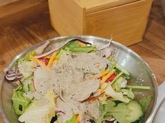 -明洞阿姨·韩式酱蟹烤肉·创意料理(三元桥店)