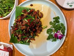 -老滇山寨•云南特色菜•地方菜•民族风情歌舞表演(金碧店)