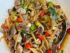 酸萝卜辣炒生肠-乡亲鹅肉城(昆山店)