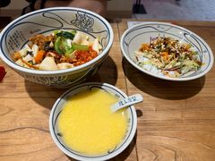 -陇上秦轩西安biangbiang面(朝龙汇店)