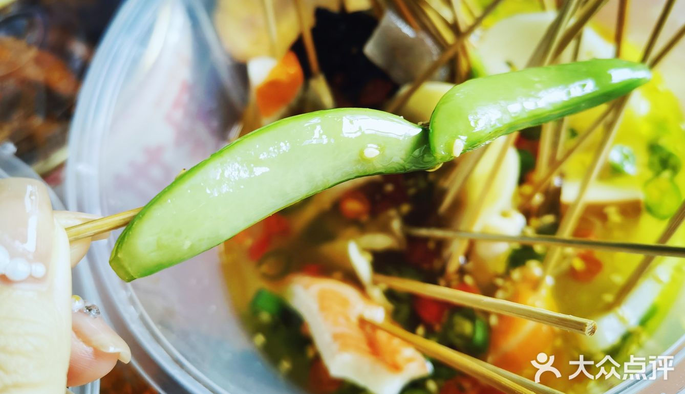 红油的味道是没有我在店里吃的好吃，没有那么香