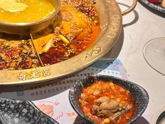 -哥老官重庆美蛙鱼头(五角场合生汇店)