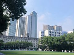 -武汉外国语学校