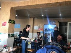 大堂-宝瑞门钉肉饼店