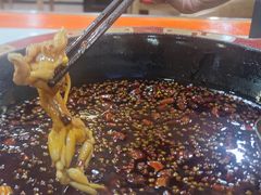 -烧哥美蛙肥肠鱼火锅·十五年社区店
