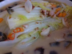 -壹阁胡羊焖饼(特色小吃街店)