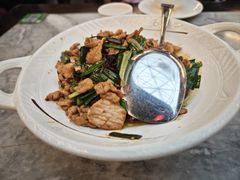 -蔼若春.传承三十年云南菜(金碧公园店)