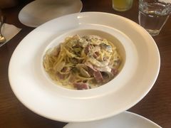 奶油蘑菇培根面奶油蘑菇培根面-UPPER KITCHEN(延安路店)