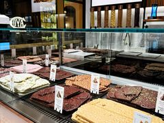 -Laderach 莱德拉(上海环贸iapm店)