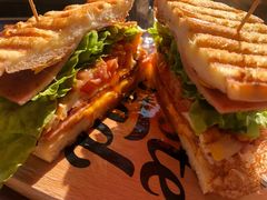 俱乐部贝果-Catch Bagel(芳草地店)