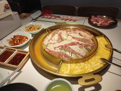 -猪啊牛呀羊啊铜盘烤肉(正大广场店)