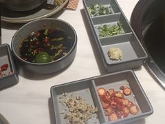 -喃喃椰·糟粕醋·椰子鸡火锅(七堡花园店)