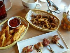 -必胜客(新中纬店)