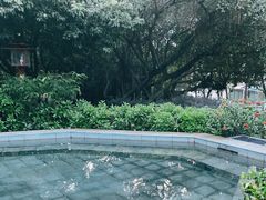 -江门古兜温泉小镇
