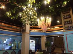 -壹号院音乐餐厅•烤全羊•新疆菜(浐灞店)