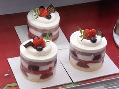 -巴黎贝甜(大宁国际商业广场店)