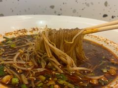 -钟方模白家肥肠粉(春熙店)