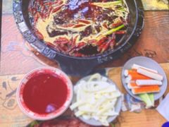 -重庆川渝肥妹火锅