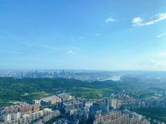 景观位-南宁那莲豪华精选酒店-云霄酒廊·80楼高空城景酒吧