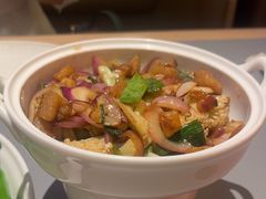 -桂满陇·手作小笼包&江南叫花鸡(中山公园店)