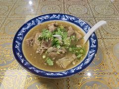 -穆豪麦蒸碗羊羔肉