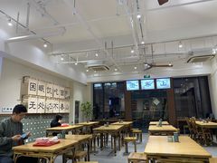 大堂-面春山·传统老卤面(天隆寺店)