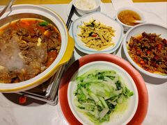 -饭橘汉江码头·乡野土菜馆(静安路店)