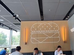 -麦当劳(北苑秋实路店)