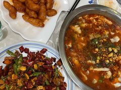 -金良酸菜鱼(宁海路总店)