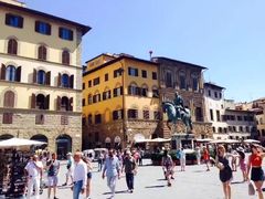 -圣母百花圣殿