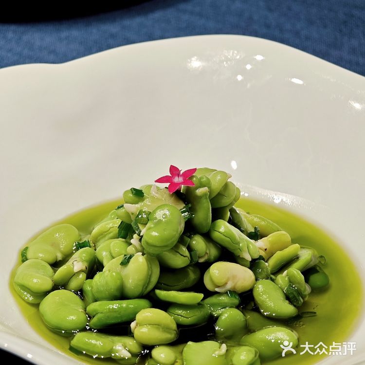 百年老字号｜東興樓烤鸭📍在深圳吃上了！