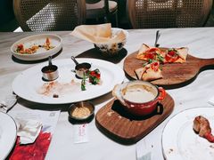 -九月里.自由花园餐厅