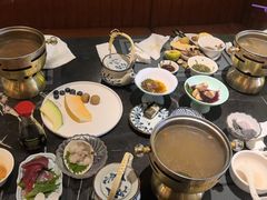 -半岛翡丽海鲜自助餐厅(观风亭店)