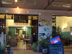 -Fresh Fruit Factory - Fruit Cuisine Restaurant