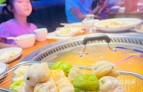 Steamed Buns with Fillings
