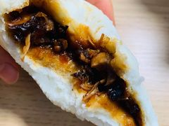 菌菇包-白玉兰食品(汇联商厦店)