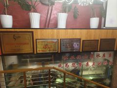 -朱仔记食府(江南大道店)
