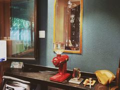 靠窗位-RUMORS COFFEE ROASTERY鲁马滋咖啡(湖南路店)