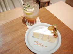 栗子糯米蛋糕-野路甜点铺(松柏路店)