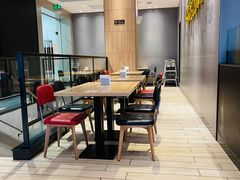 -必胜客(海雅PH店)