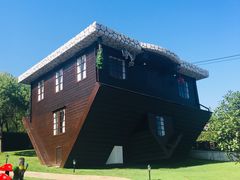 -金山农民画村-枫泾波兰倒置屋