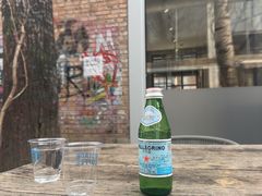 -VOYAGE COFFEE 咖啡烘焙工坊店(798艺术区店)