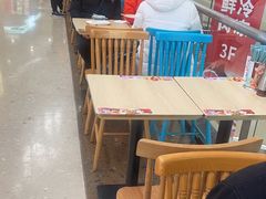 -小杨生煎(金山百联购物中心3楼店)