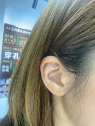 -AI艾耳·专业手工耳洞·穿孔美学馆
