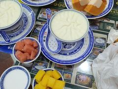 -广信牛奶甜品世家(台东店)