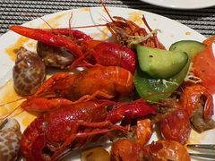 -广州万富希尔顿酒店·感趣自助餐厅·金秋蟹宴生蚝海鲜刺身烧烤