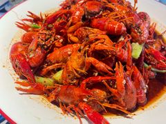 -川流不息·地道川菜·小龙虾(新松江路店)