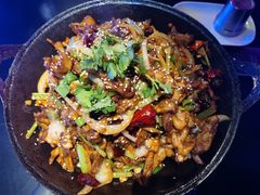-西街夜油条·麻团包乌饭