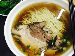 -老陆稿荐(西中市店)