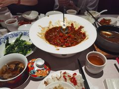 -千百味红餐厅·江西菜(绿地双子塔店)